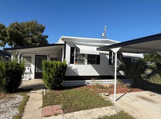 14 Rose Ln, Mount Dora, FL 32757