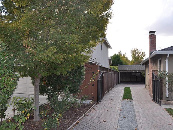 3rd image of 2383 Richland Ave