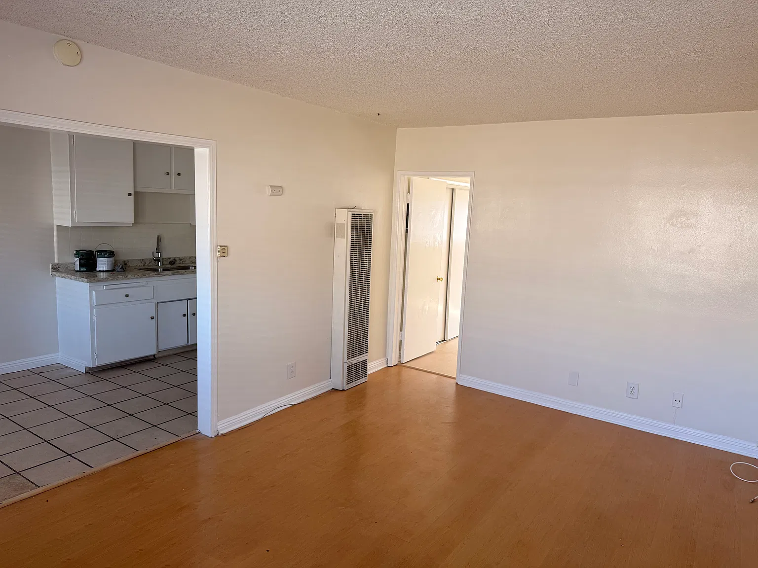 11314 Firmona Ave — Photo 2