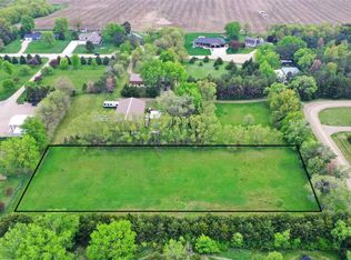 6657 67th Ave, Columbus, NE 68601