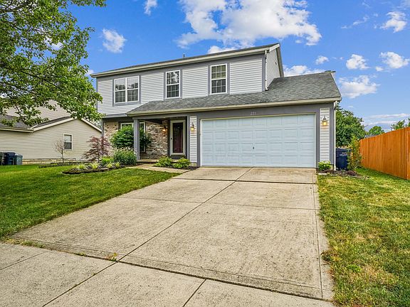 2nd image of 3279 Prairie Gardens Dr