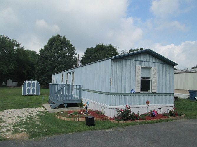 90-7 View from Street