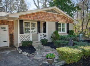 545 Windsor Pkwy NE, Sandy Springs, GA