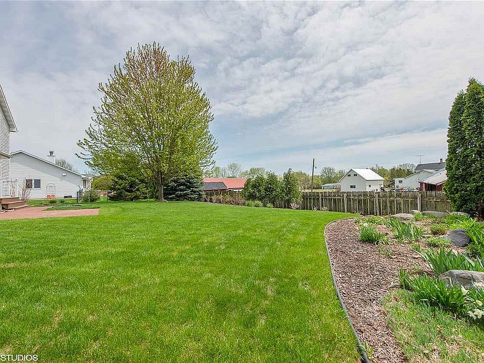 1st image of 4926 Sturbridge Pl