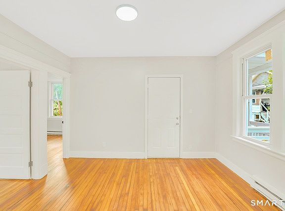 2nd image of 67 Burton St APT 2