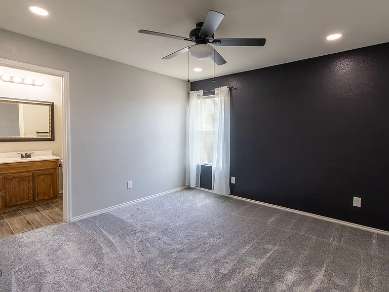 1218 Newman Ave — Photo 16