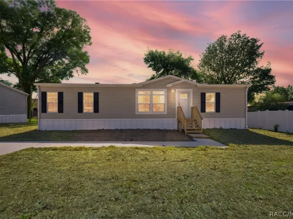 1550 NE 162nd St, Citra, FL 32113