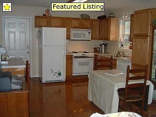 Spacious Eat-In Kitchen
