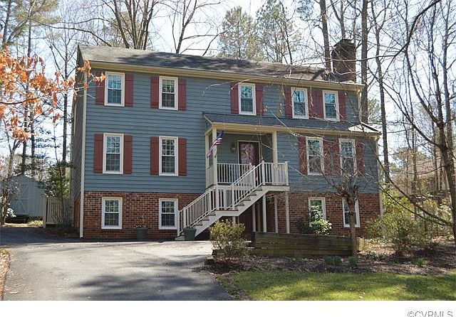 Spacious home in Brandermill