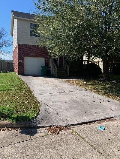 1st image of 17006 Loch Raven Ln