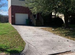 17006 Loch Raven Ln, Houston, TX 77060