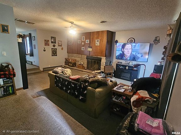4th image of 310 Campus View Dr