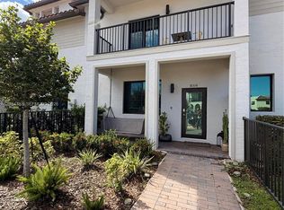 8316 NW 43rd St, Doral, FL 33166