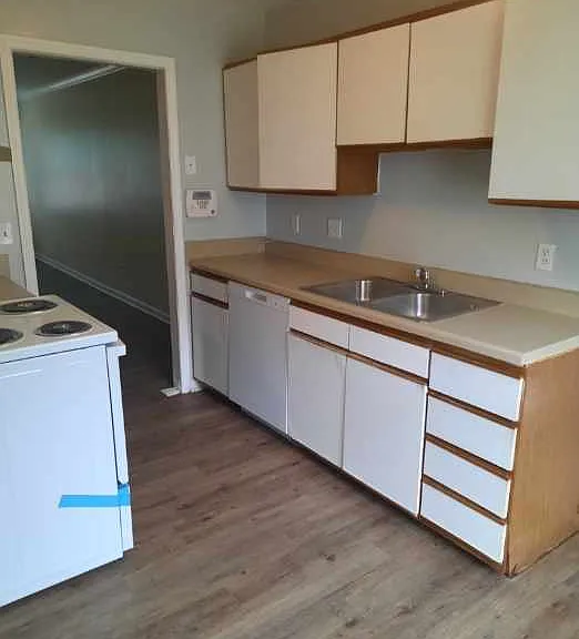 Kitchen has new appliances