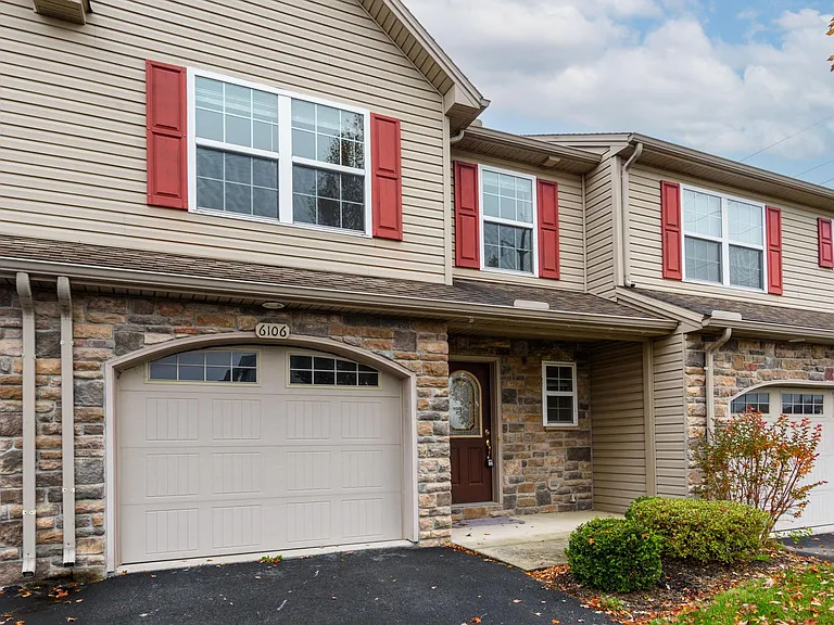 6106 Terry Davis Ct — Photo 10