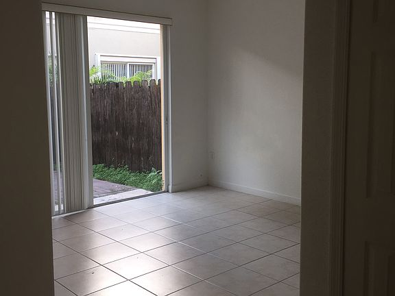 3rd image of 8146 NW 108th Ave
