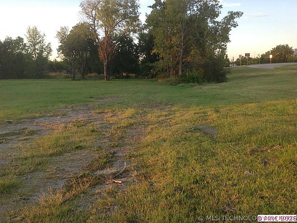 1st image of 2429 Apache St