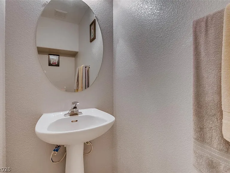 10451 Processor Ct — Photo 14