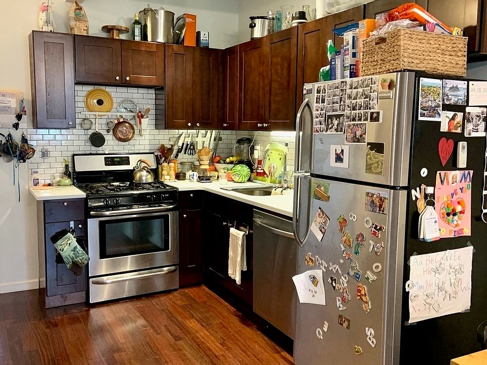 1st image of 453 Harman St #3