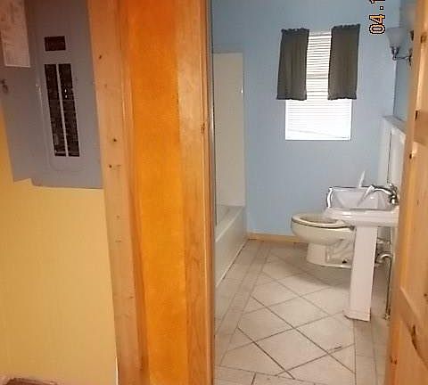 5th image of 188 Oak Valley Dr