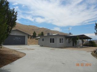 23093 Roundup Way, Apple Valley, CA 92308