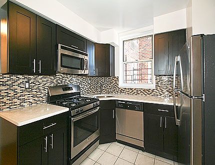1st image of 226-20 Jamaica Ave #3L