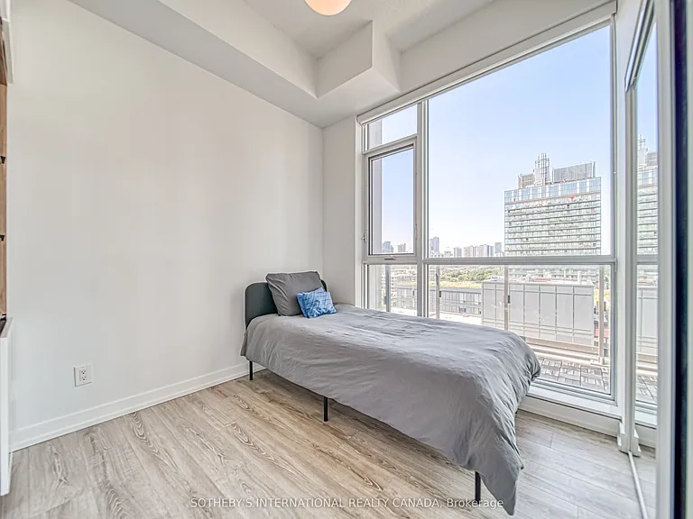 200 Sackville St #Penthouse 08 — Photo 22