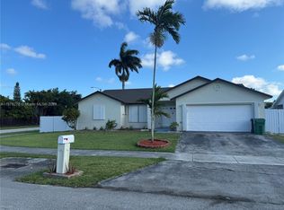 13722 SW 282nd Ter, Homestead, FL 33033