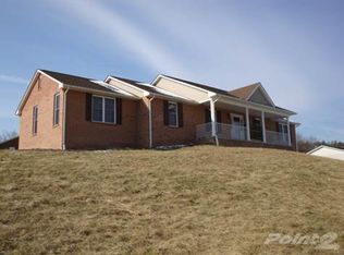 101 Broken Arrow Ln, Covington, VA 24426