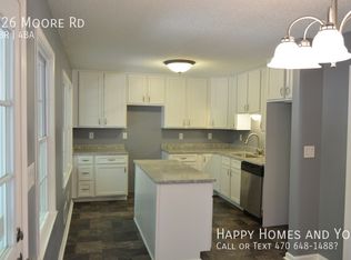 426 Moore Rd, Newnan, GA 30263