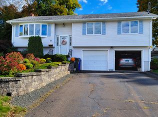 43 Eckert Rd, Newington, CT 06111