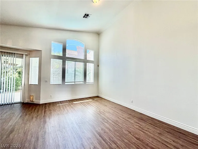 9413 Cedar Heights Ave — Photo 12