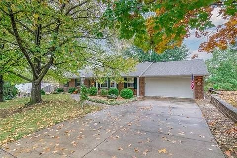 2nd image of 1336 Vista Campo