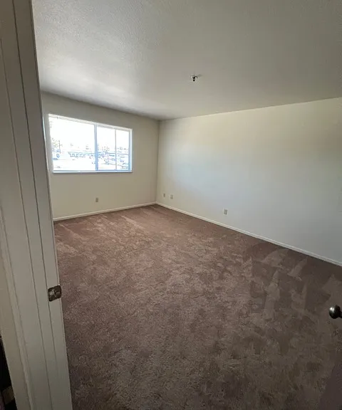7001 Eigleberry St #5 — Photo 12