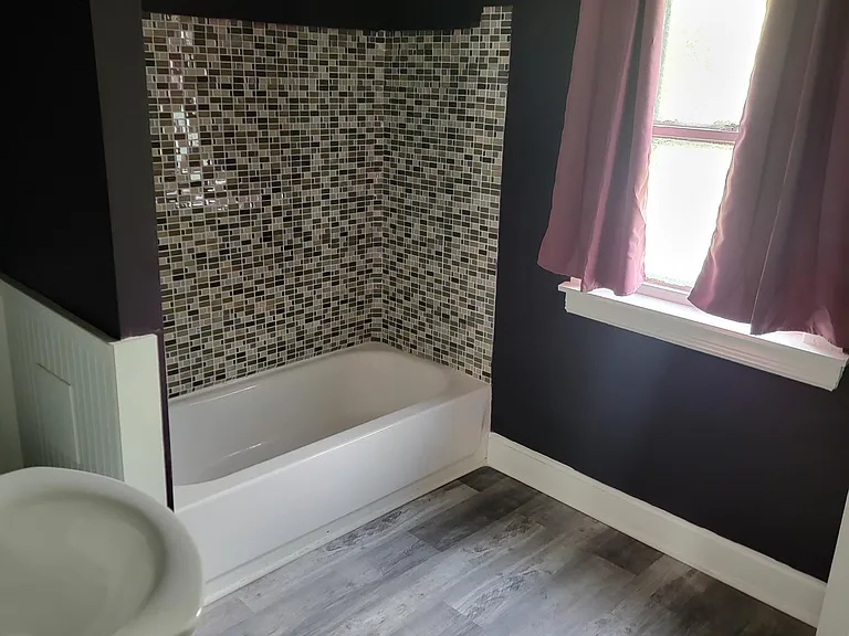 10721 Amor Ave — Photo 4