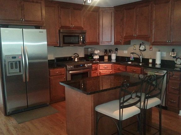 5th image of 7520 W Tiffany Dr