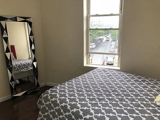 Rented by MNS | media 7