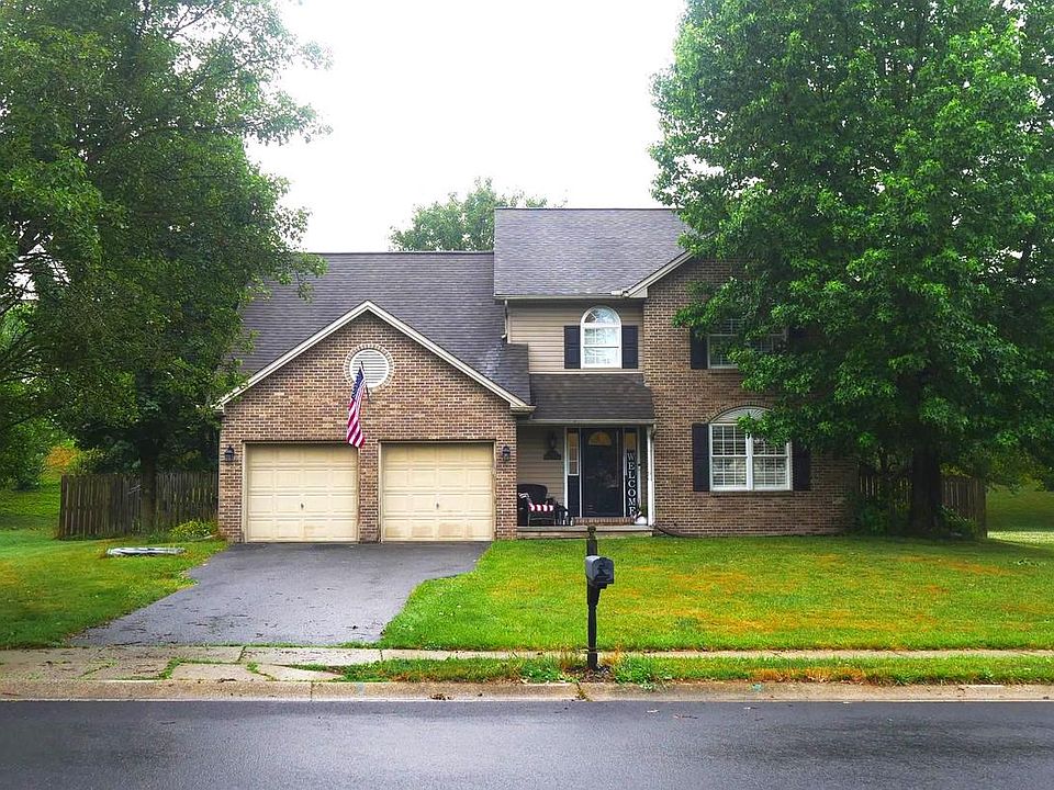 1st image of 113 Woodview Dr