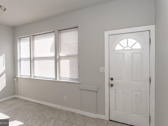 3rd image of 742 S 53rd St