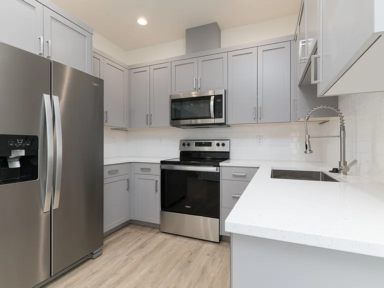 2214 Dejong Dr — Photo 11