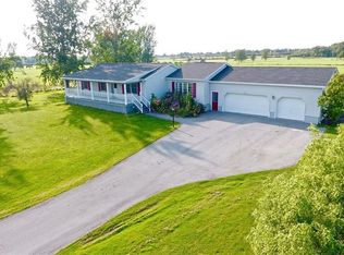 28227 Old Town Springs Rd, Chaumont, NY 13622