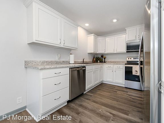 4th image of 2718 N 93rd St