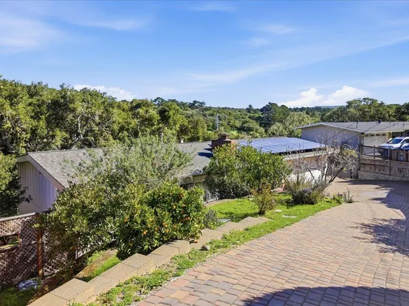 17 Los Encinos Dr, Del Rey Oaks, CA 93940