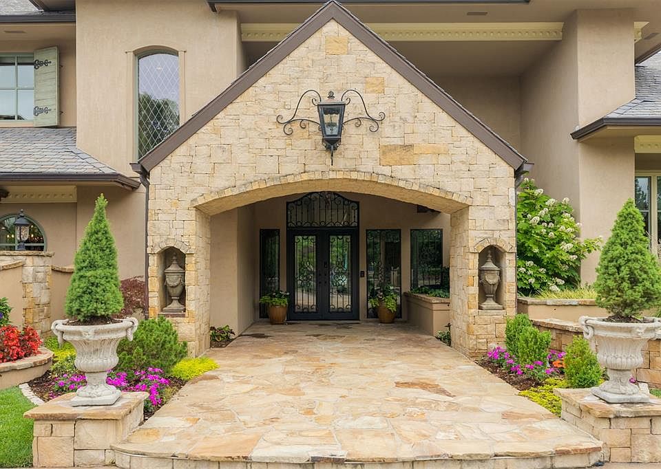 7000 Nichols Rd, Nichols Hills, OK 73116 | Zillow
