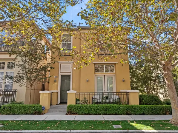 2362 Azevedo Pkwy, San Jose, CA 95125