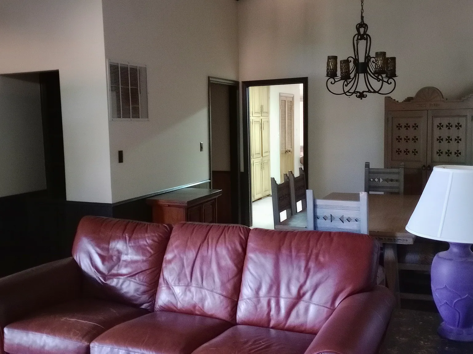 2 bed, 1500 sqft, $900 — Photo 3