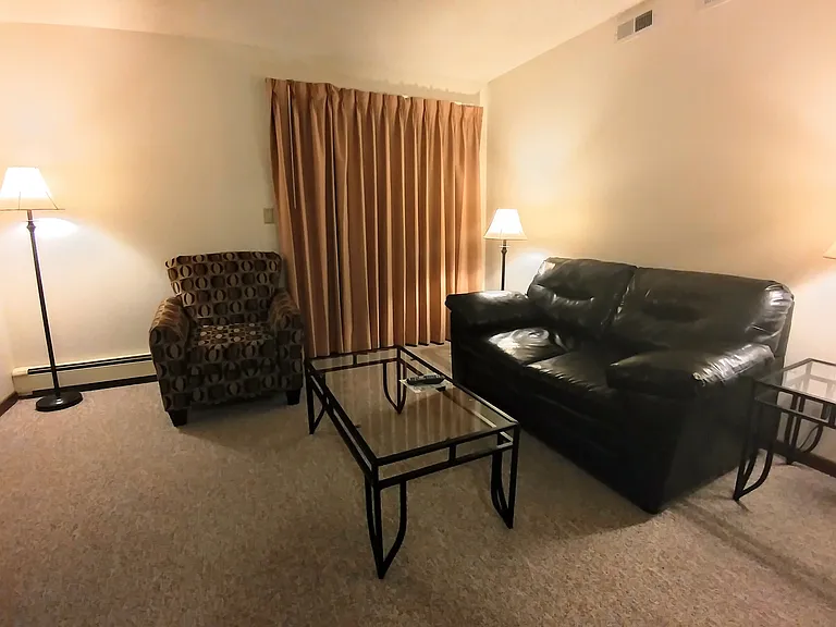 Alexis Manor — Photo 32