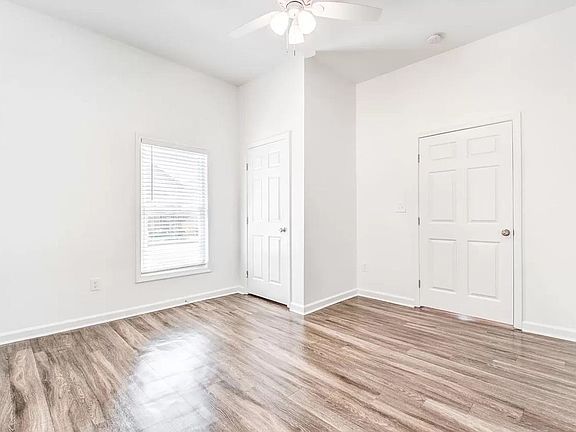 3rd image of 2634 Harvard Ave