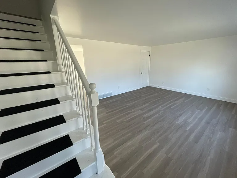 1821 N Bond St — Photo 3