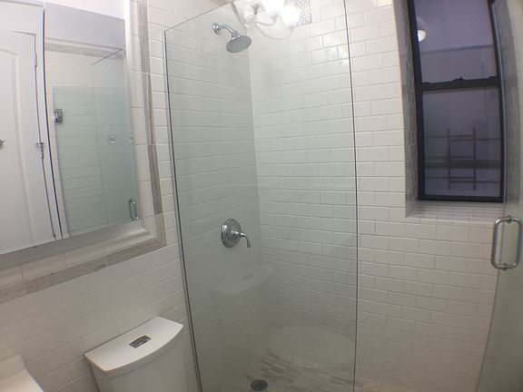 5th image of 66 Fort Washington Ave APT 5